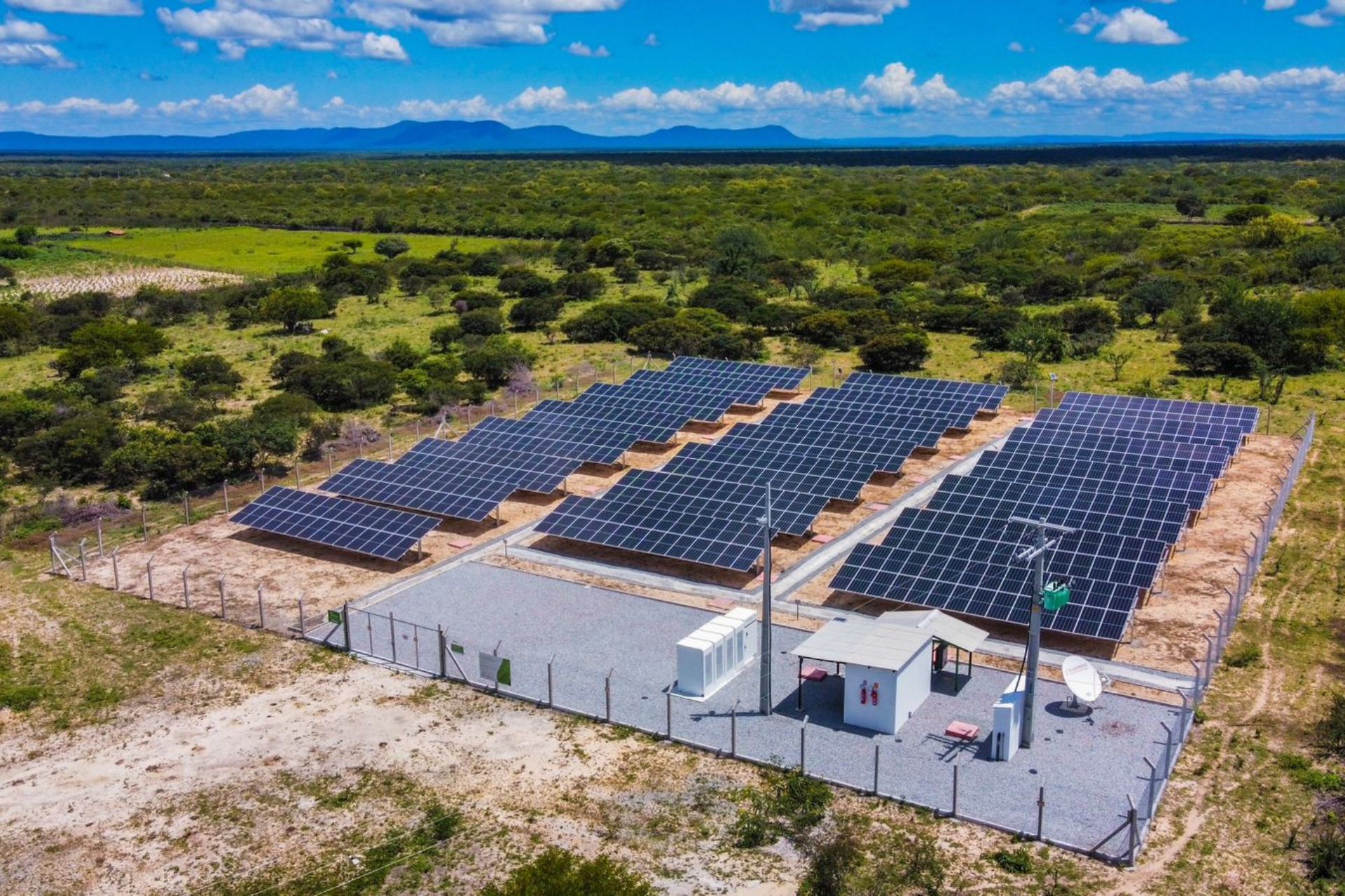 01-02-23-canal-solar-Comunidade-isolada-na-Bahia-recebe-instalacao-de-usina-solar-com-baterias